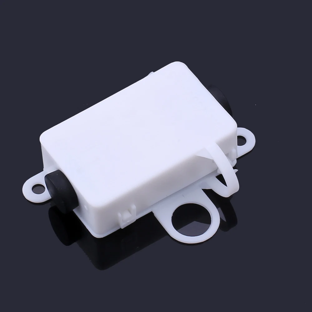 Tuv 2/3 Way Mirror Light Small Waterproof Terminal Junction Box Ip44