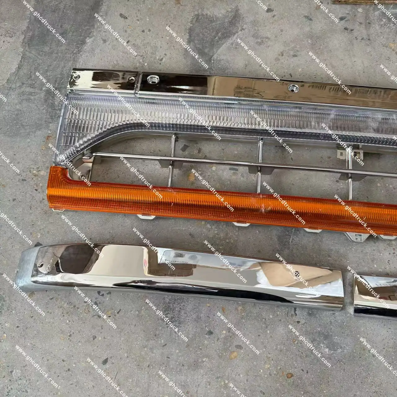 nissan plastic new-4