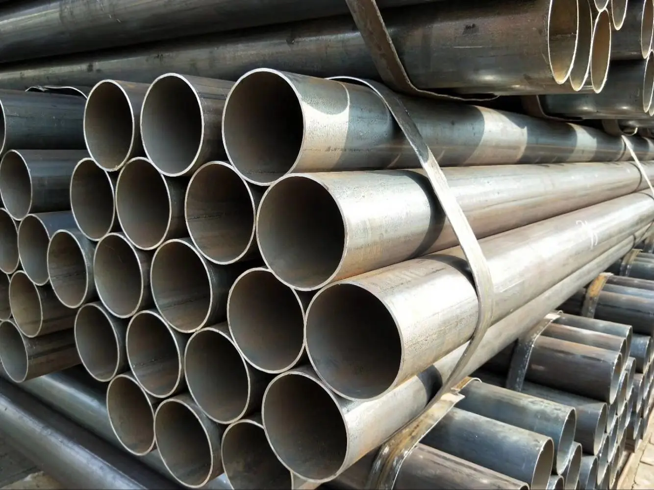 jis ss400 mild steel 6 inch sch40 welded carbon round steel pipe