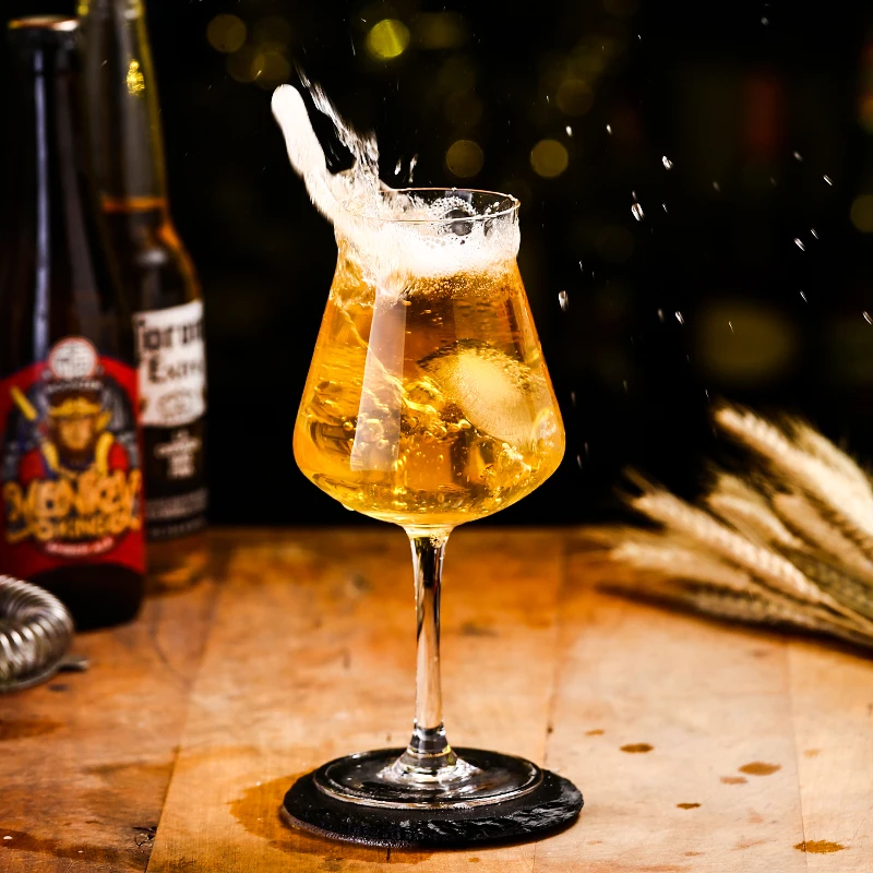 Wholesale High Quality Glass Blown Beer Glasses Customized Logo Beer