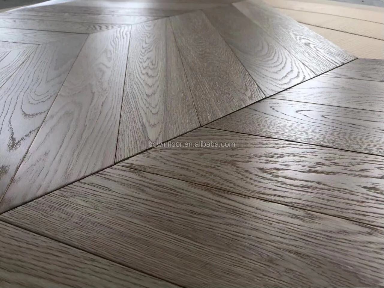 oak chevron parquet  (4).jpg
