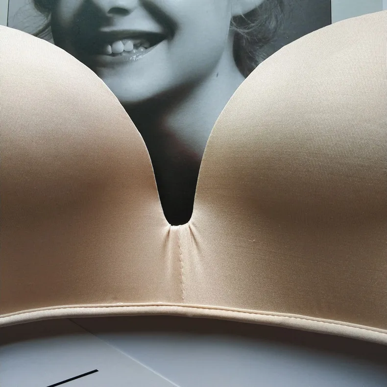 Breathable Sexy Women Bras Transparent Solid Antibacterial Wireless