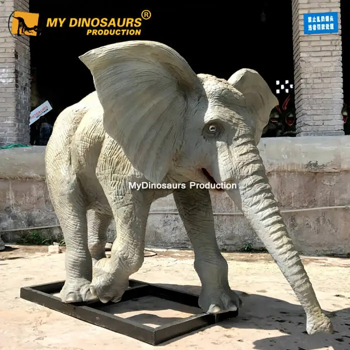 Baby elephant.jpg