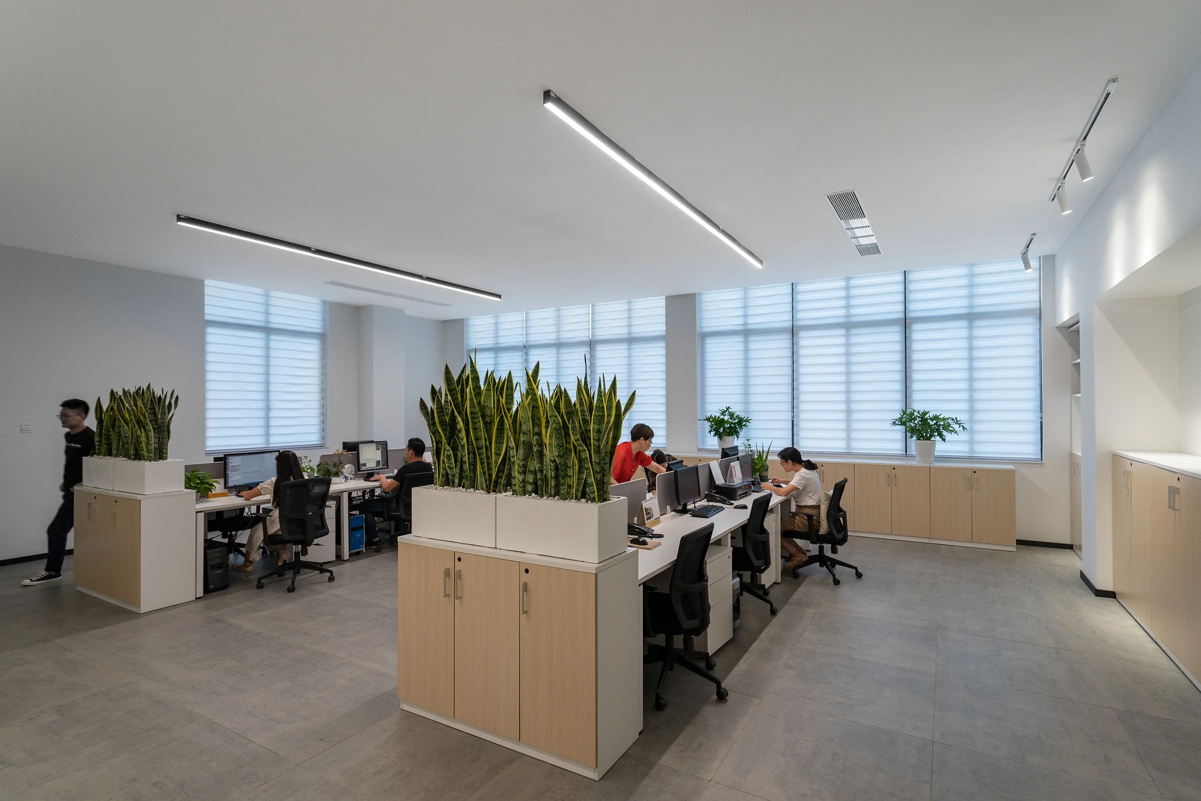 Office area (11).jpg