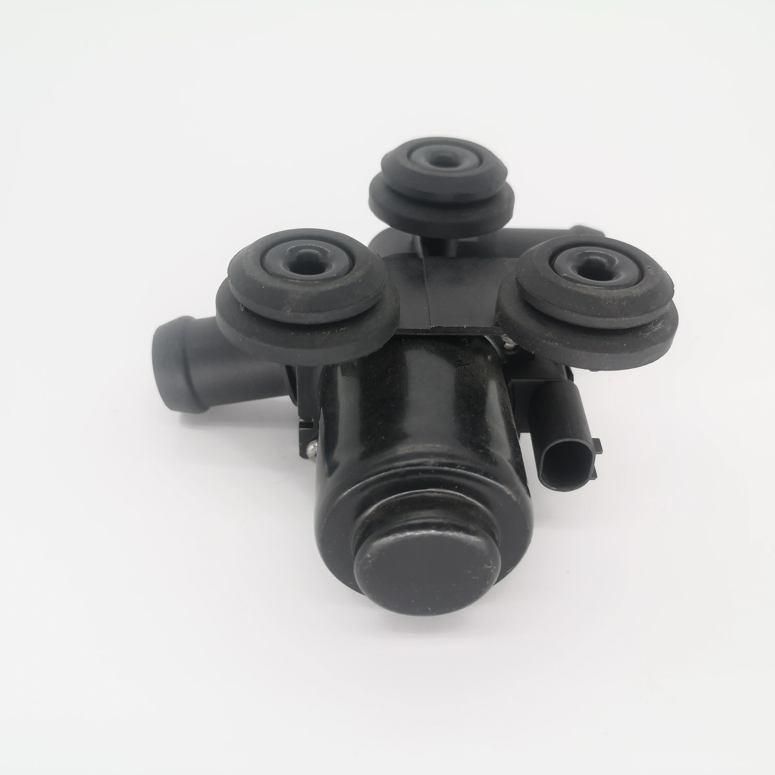 加热器控制阀sav/suv轿车x6 30dx X6 35dx E70 E71 E83n E90 64116928495 Buy 加热器控制