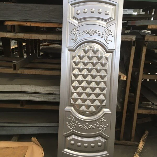 Железные ворота двери цены из нержавеющей стали металлический лист двери кожи Новый выбивает дверь кожи