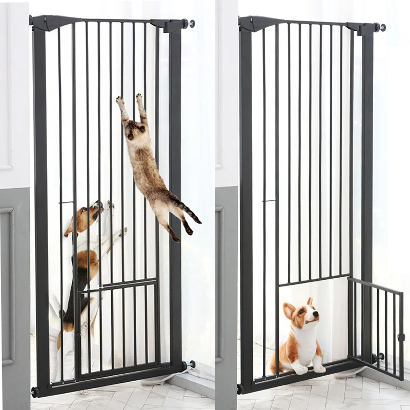 safety gate with pet door