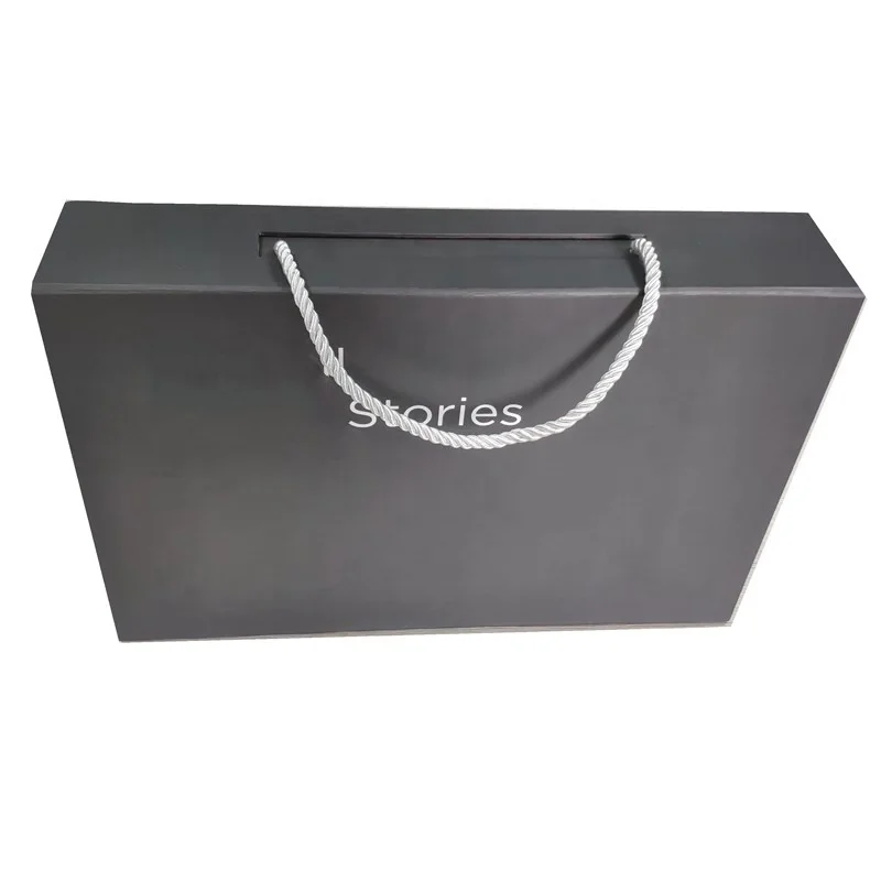 shopping bag logo
