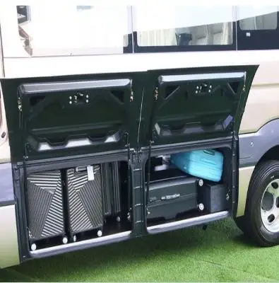 Support rod for bus trunk door