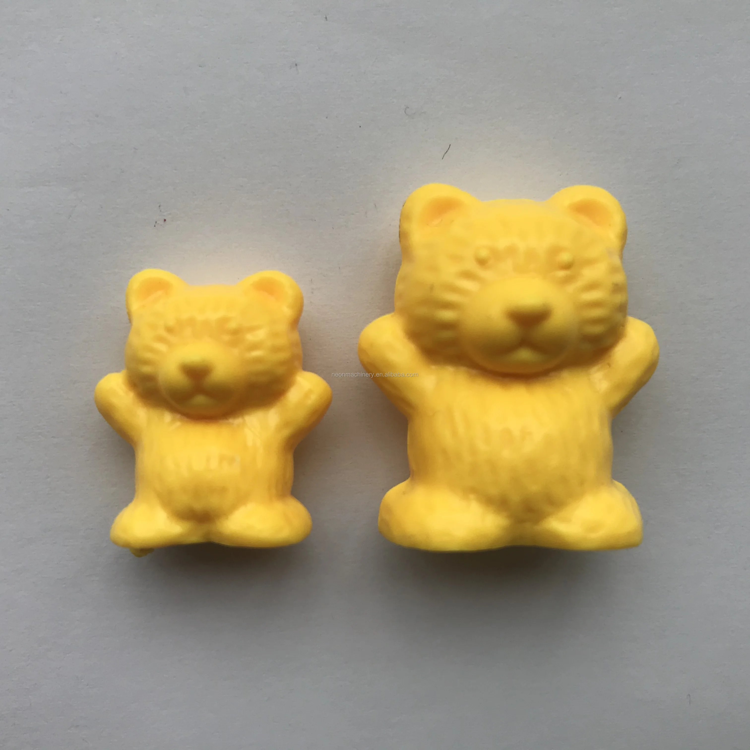 mini plastic teddy bears