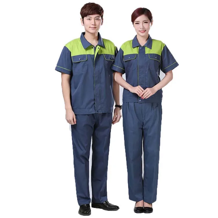 рабочий в спецодежде. промышленная спецодежда. спецодежда летняя. промышленная спецодежда. рабочая одежда.