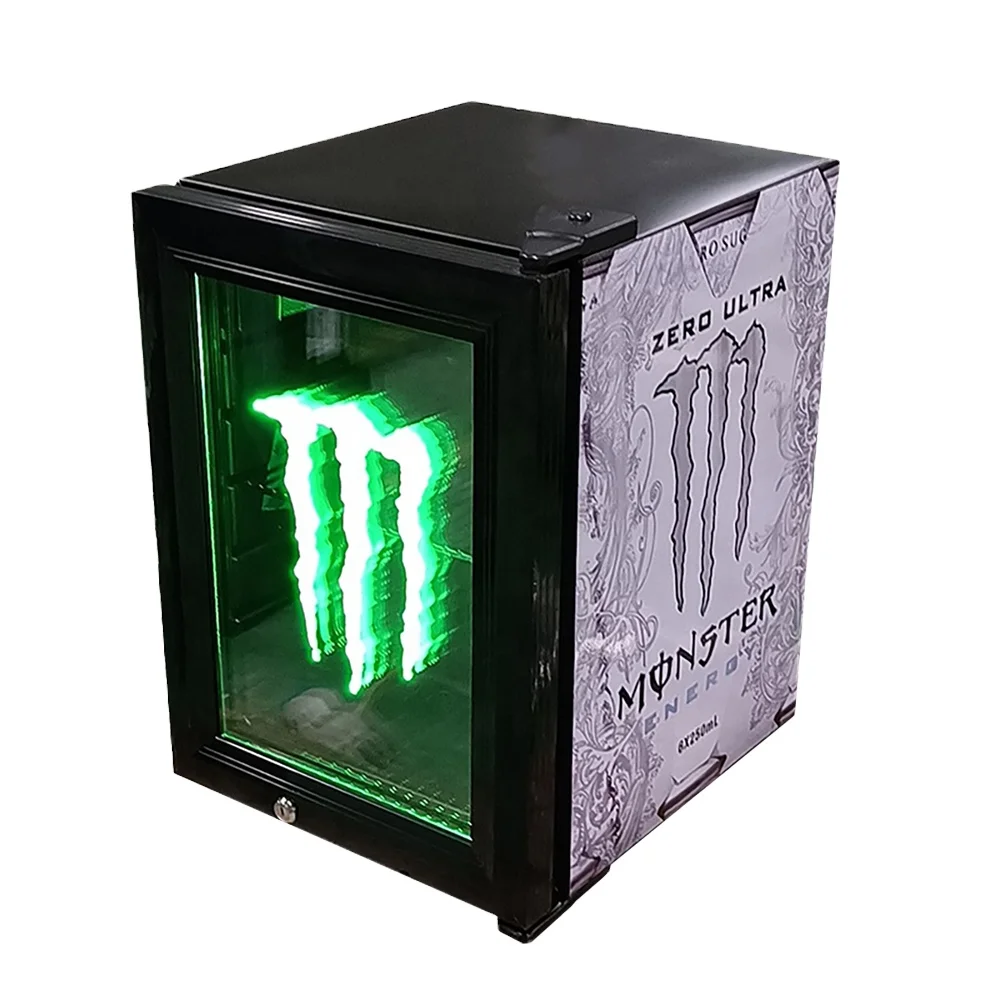 光る！Monster Energy ロゴ入り冷蔵庫 Monster Mini Fridge with LED Light – Energy Star Rated Beverage