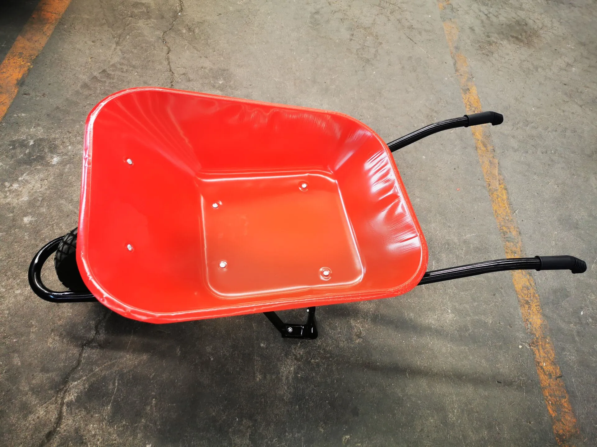 Wholesale Pneumatic Wheelbarrows Wb6400 Nigeria Wheelbarrow Kenya ...