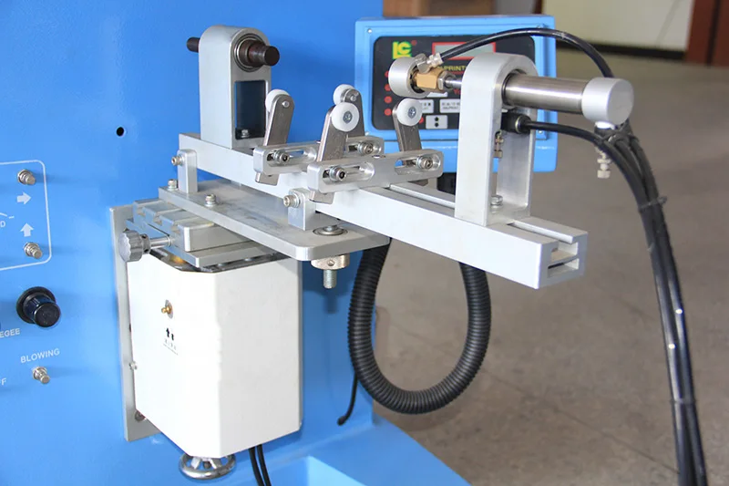 Cylindrical Glass Bottle Printing Screen Printing Machine For Bottle