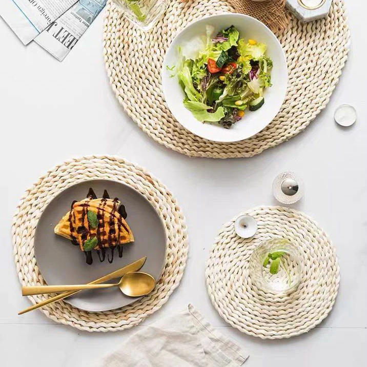 Woven Grass Placemats Round Natural Rattan Straw Table Mat Buy Straw Table Mat,Rattan