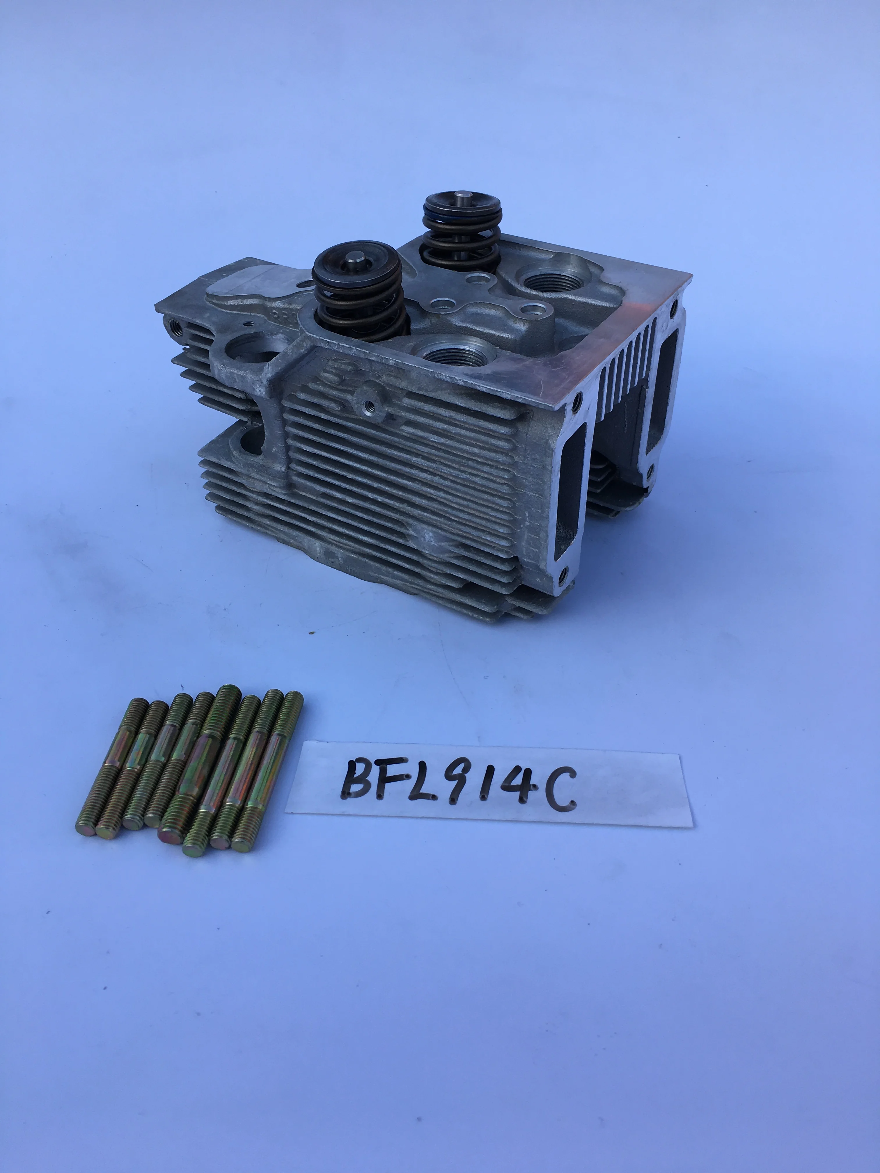 Bfl914c Diesel Engine Spare Parts 914 Cylinder Head For Deutz Buy