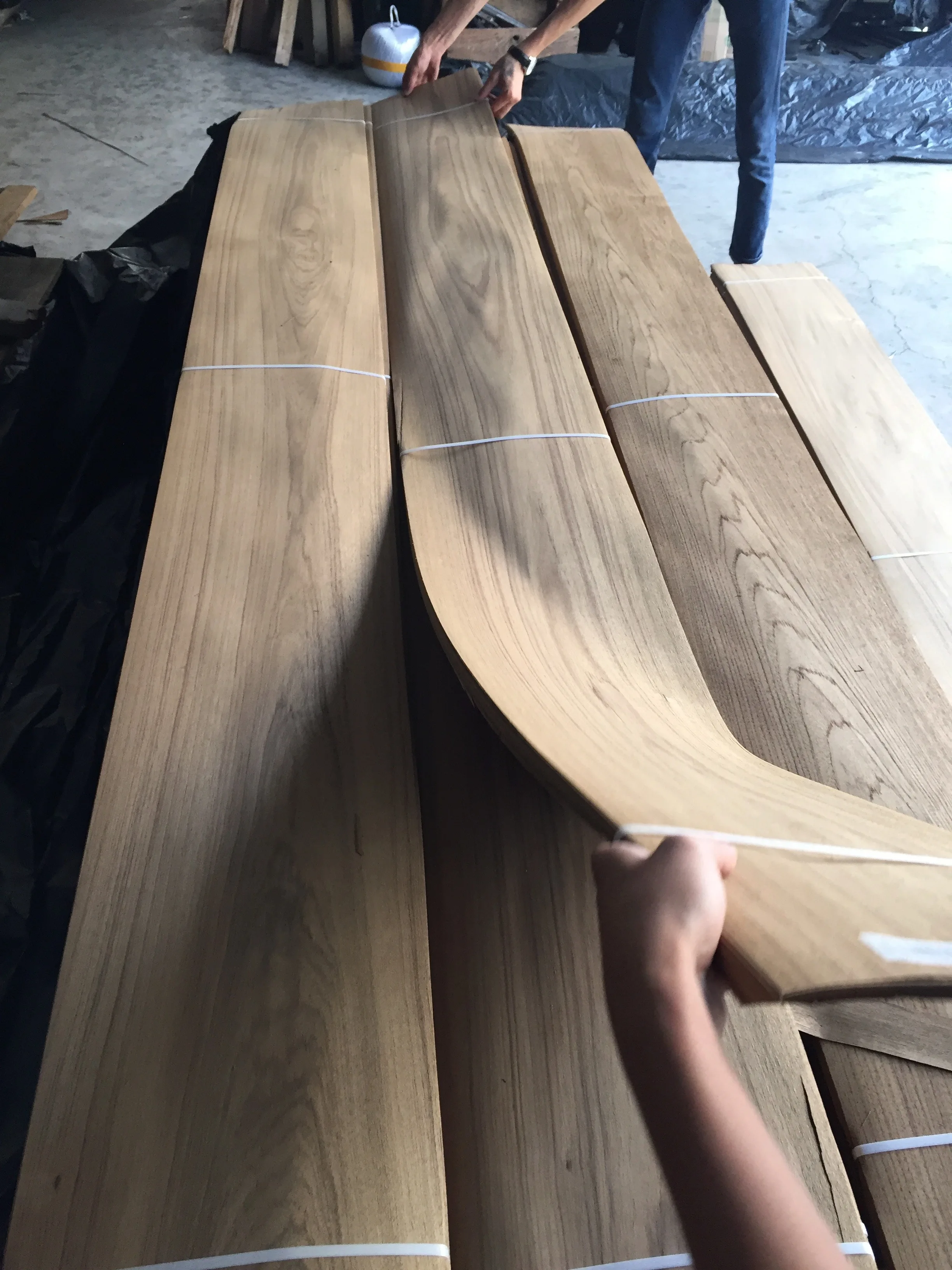 Crown Cut Myanmar Teak Wood Veneer For Furniture Buy Myanmar Teak