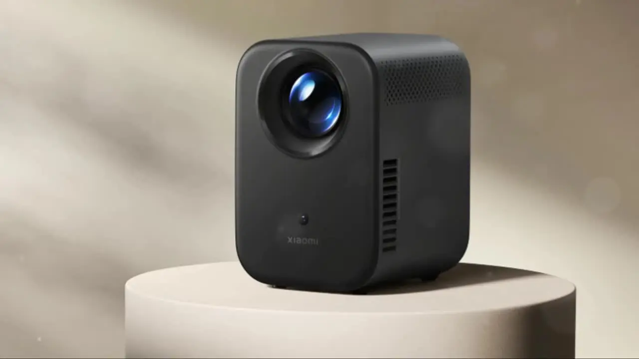 中古良品】Xiaomi Smart Projector L1【三脚セット】 中古良品】Xiaomi