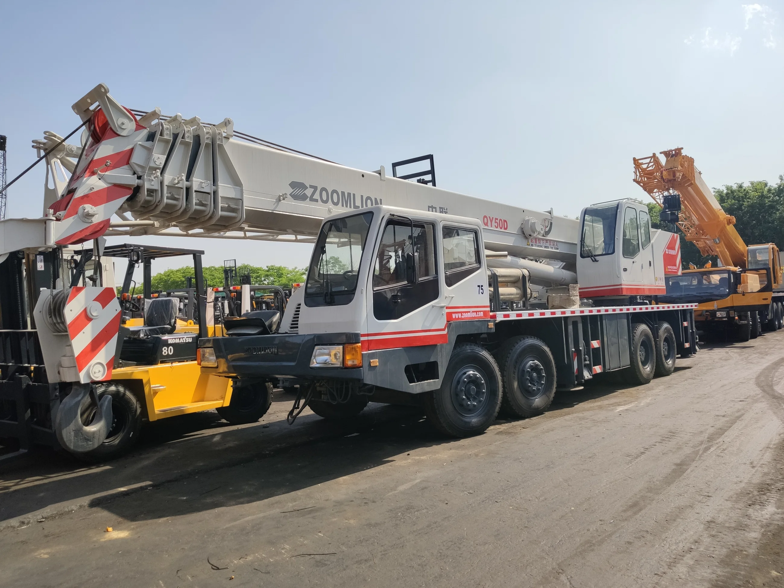 Zoomlion 50 Tons Telescopic Crane Truck Qy50v 50 Ton Chinese Truck ...