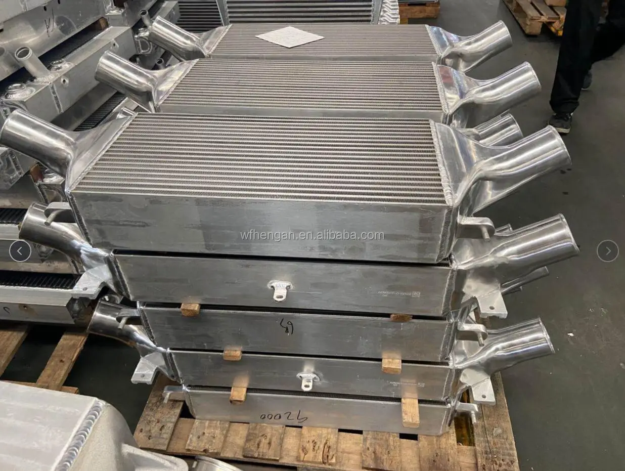 Nissan GTR R32 INTERCOOLER.jpg