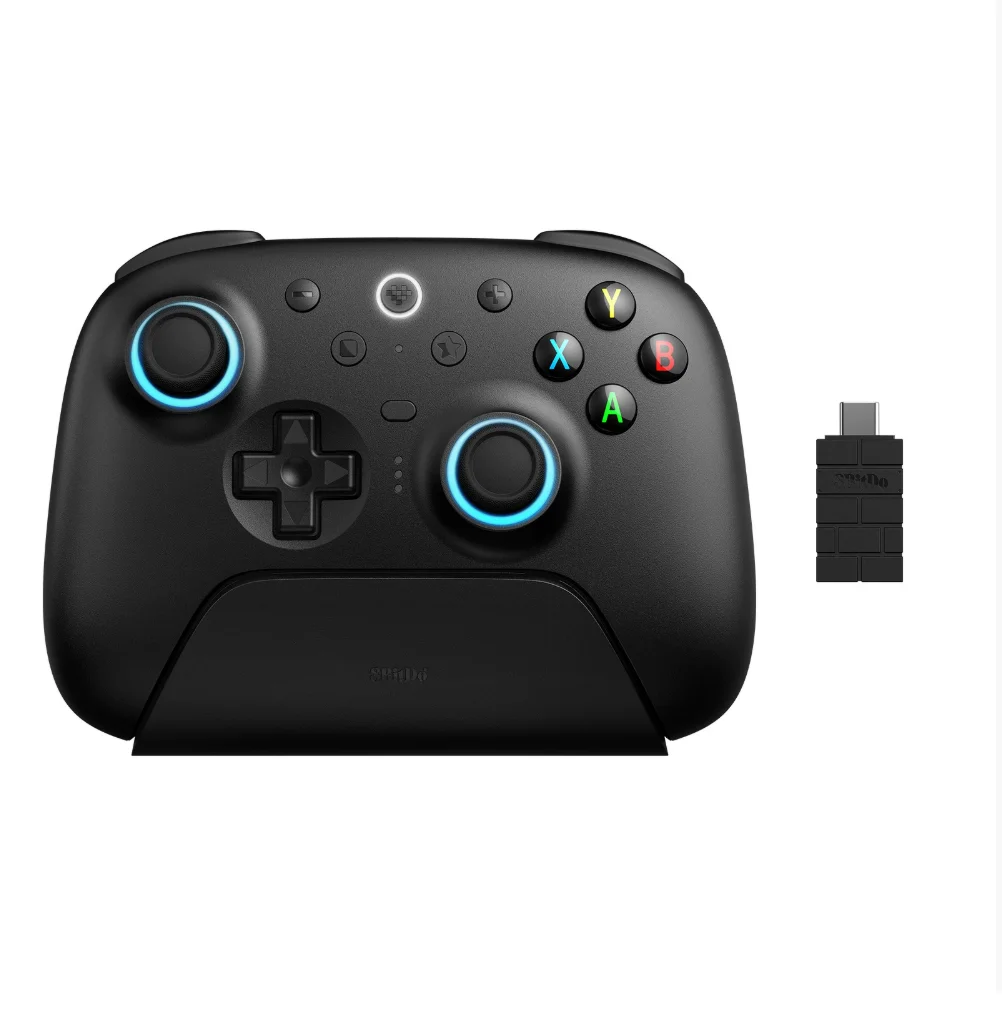 Side-by-side comparison of Xbox Wireless Controller battery compartment and USB-C charging port