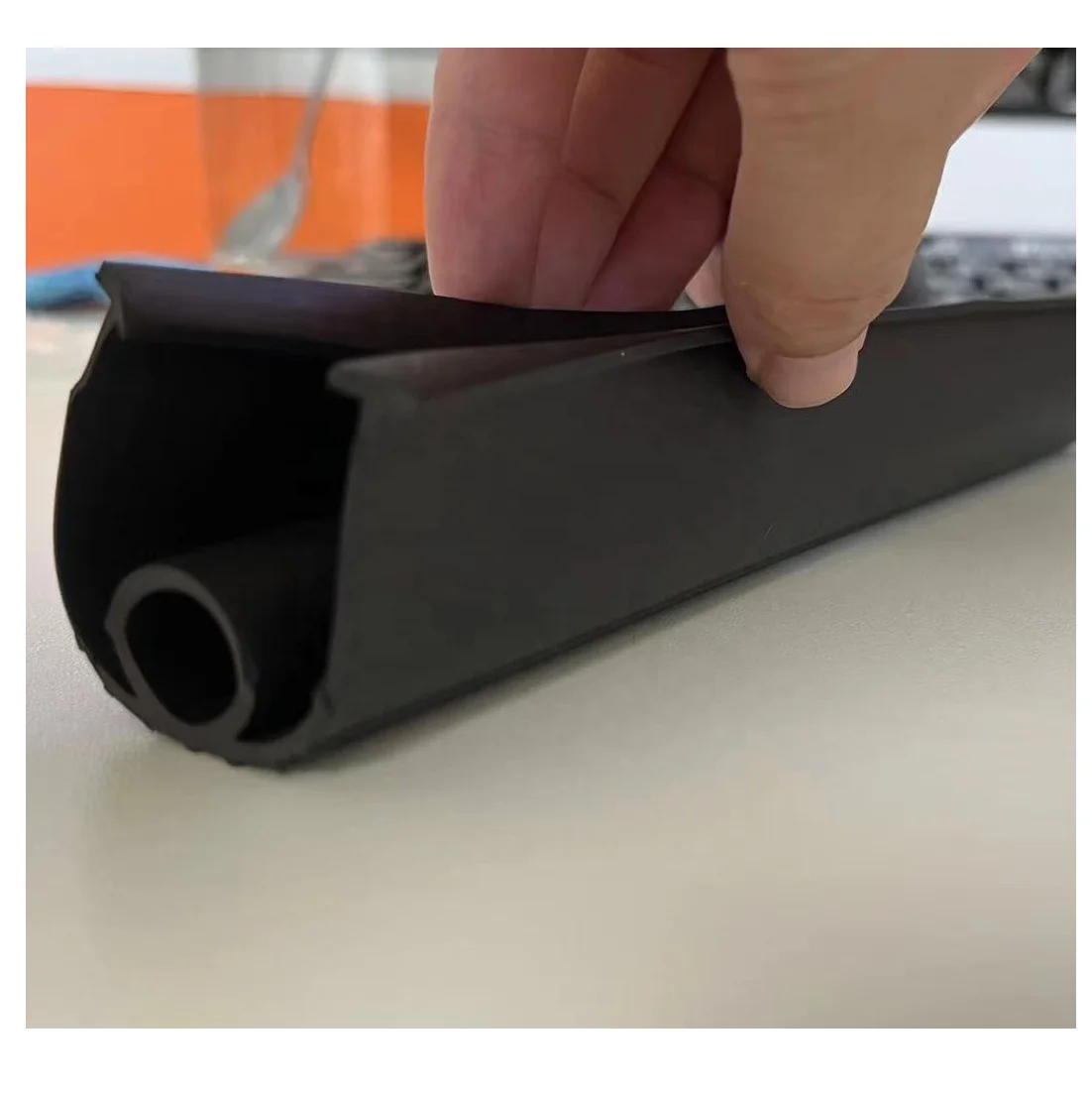 Industrial Warehouse Shutter Roller Door Bottom Weather Sealing Strip