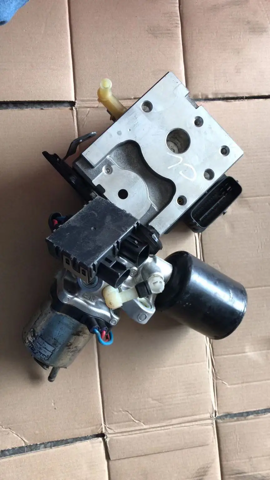 High Quality Abs Pump Actuator Booster Motor Assembly Antilock Brake Pump Module 4451030270