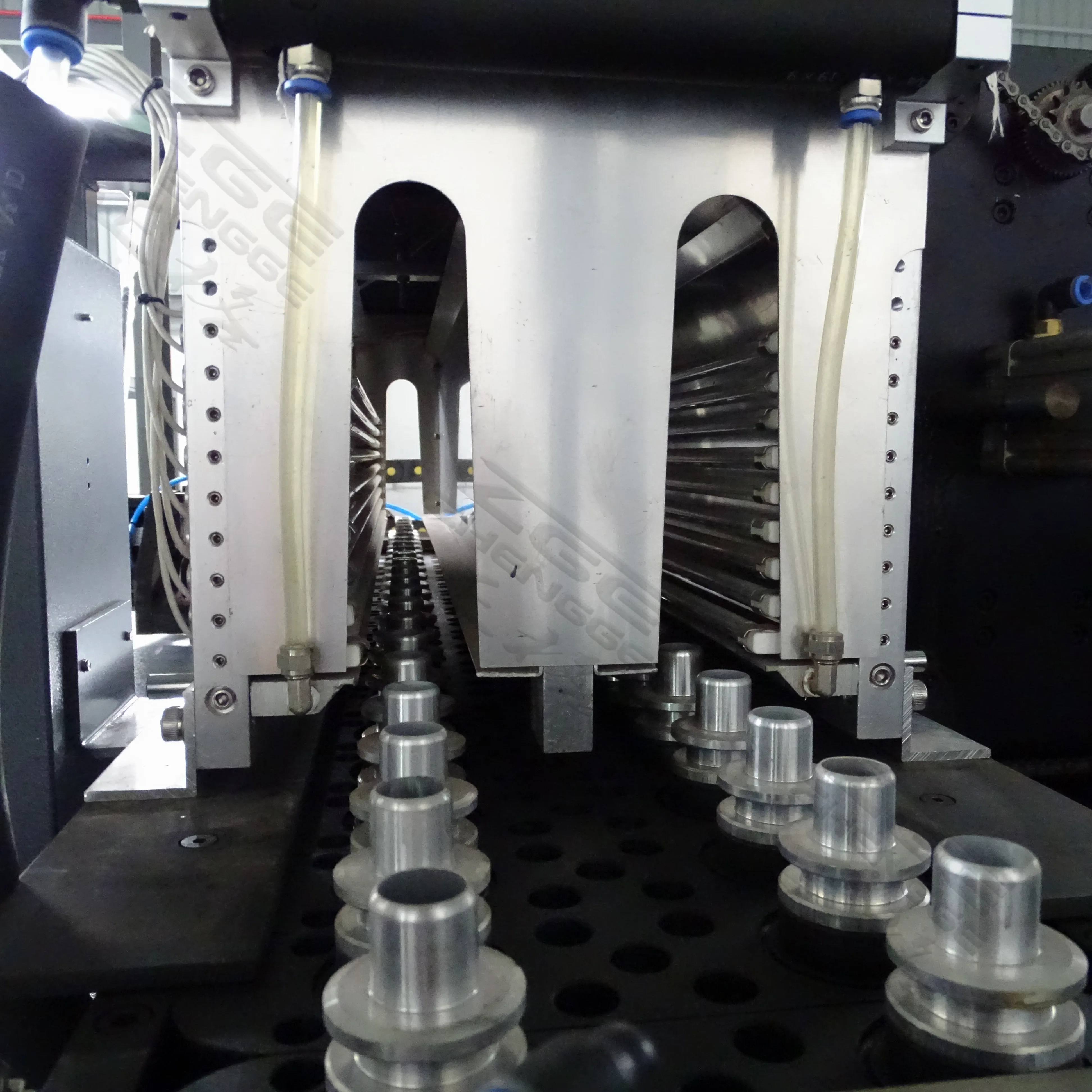 吹瓶机全自动 - buy 宠物吹瓶机全自动,拉伸机,运动瓶吹瓶机 product