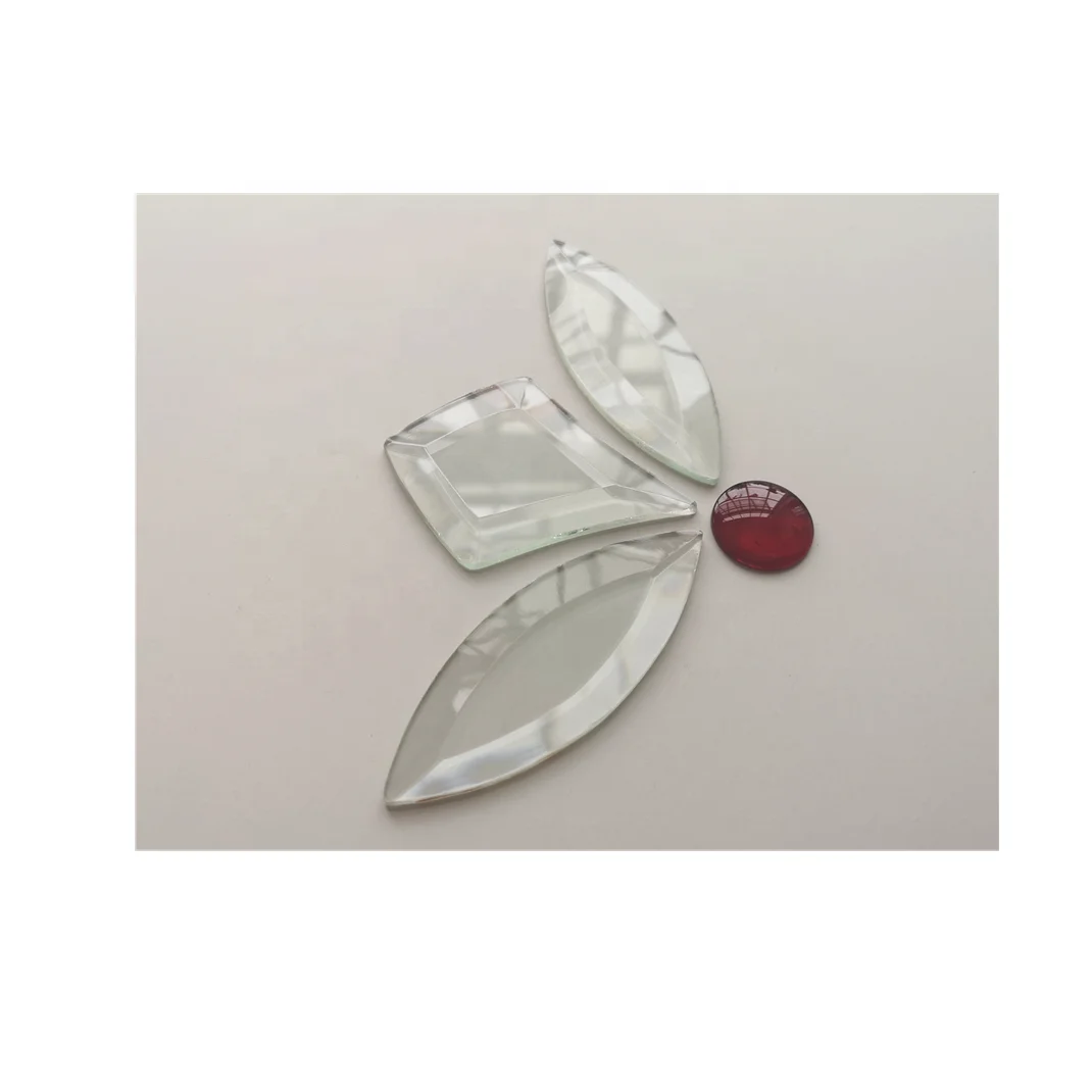 高品质的玻璃玻璃用于室内马赛克门