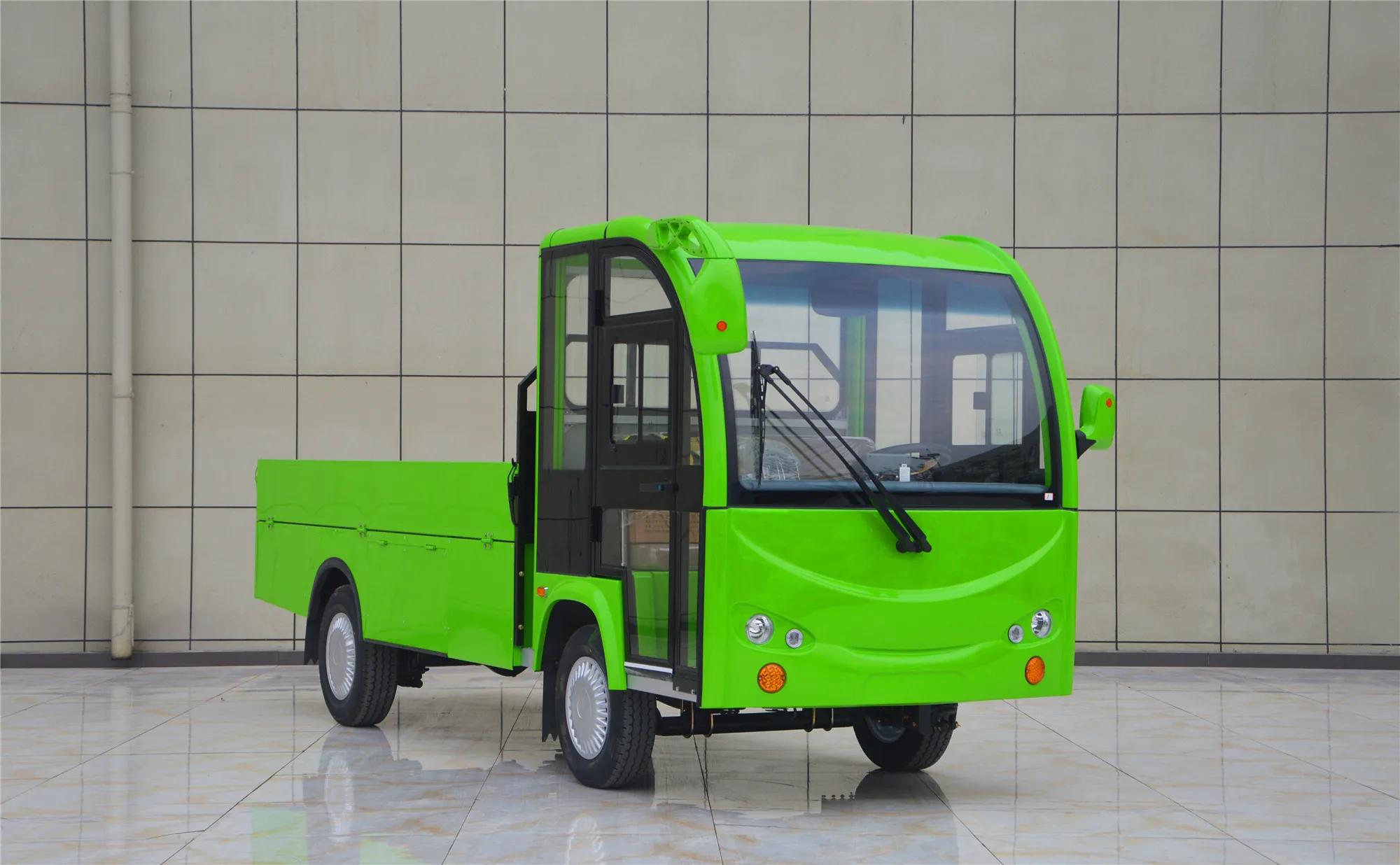 China Electric Utility Truck With Closed Cargo Box/1000kgs Loading ...