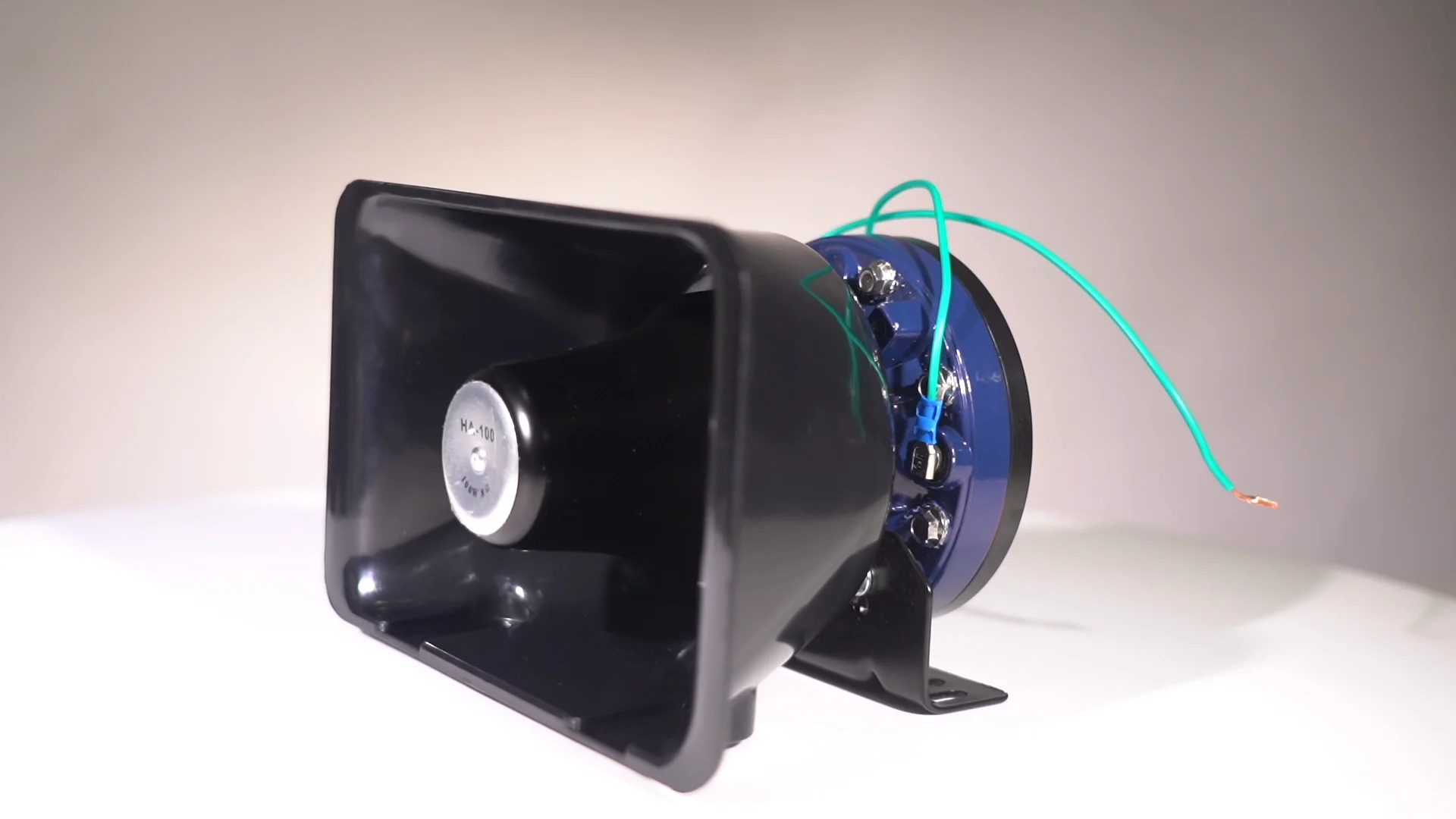 200 瓦汽车扬声器和警车喇叭