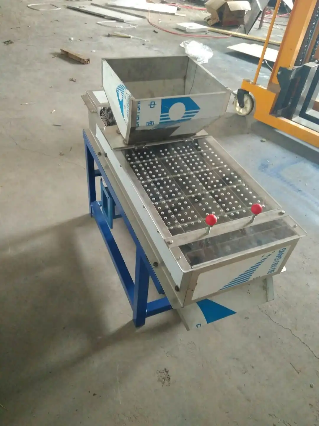 peanut peeler (9).jpg