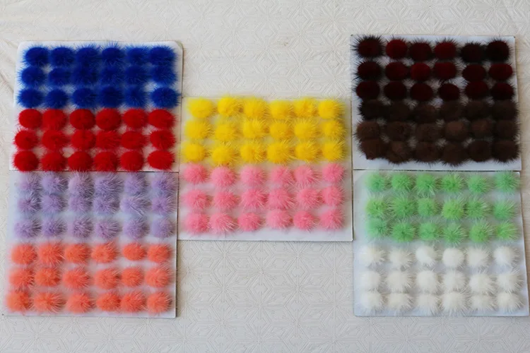 Mink fur pom poms (6).jpg