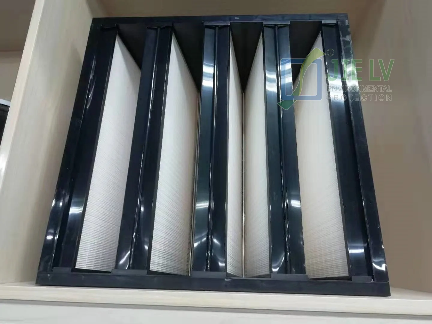 Ss Medium Efficiency Or Hepa Combined 4 V Bank W Shape Type Compact Air