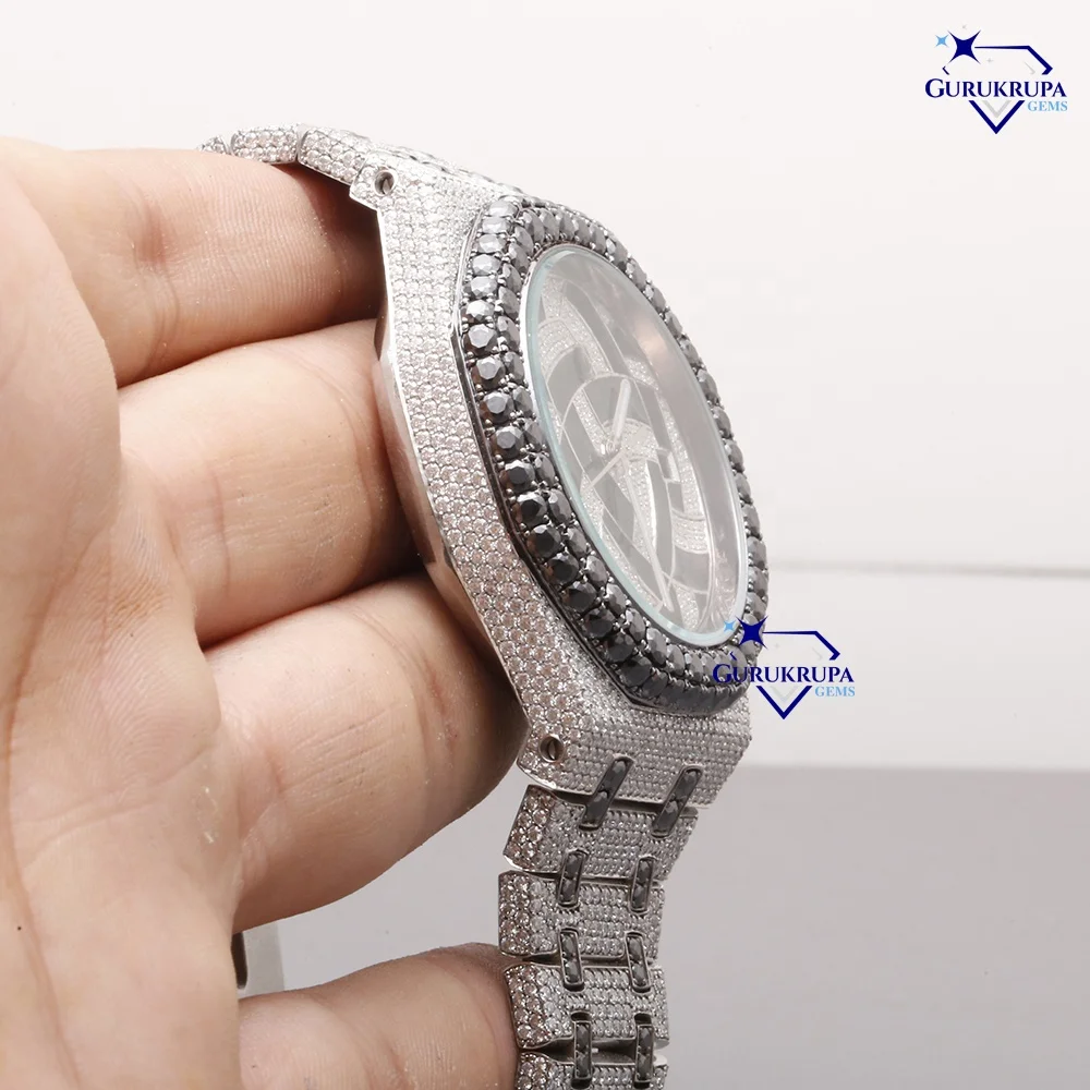 Latest Designed Lab Grown Round Brilliant Cut Vvs Clarity Diamond Iced