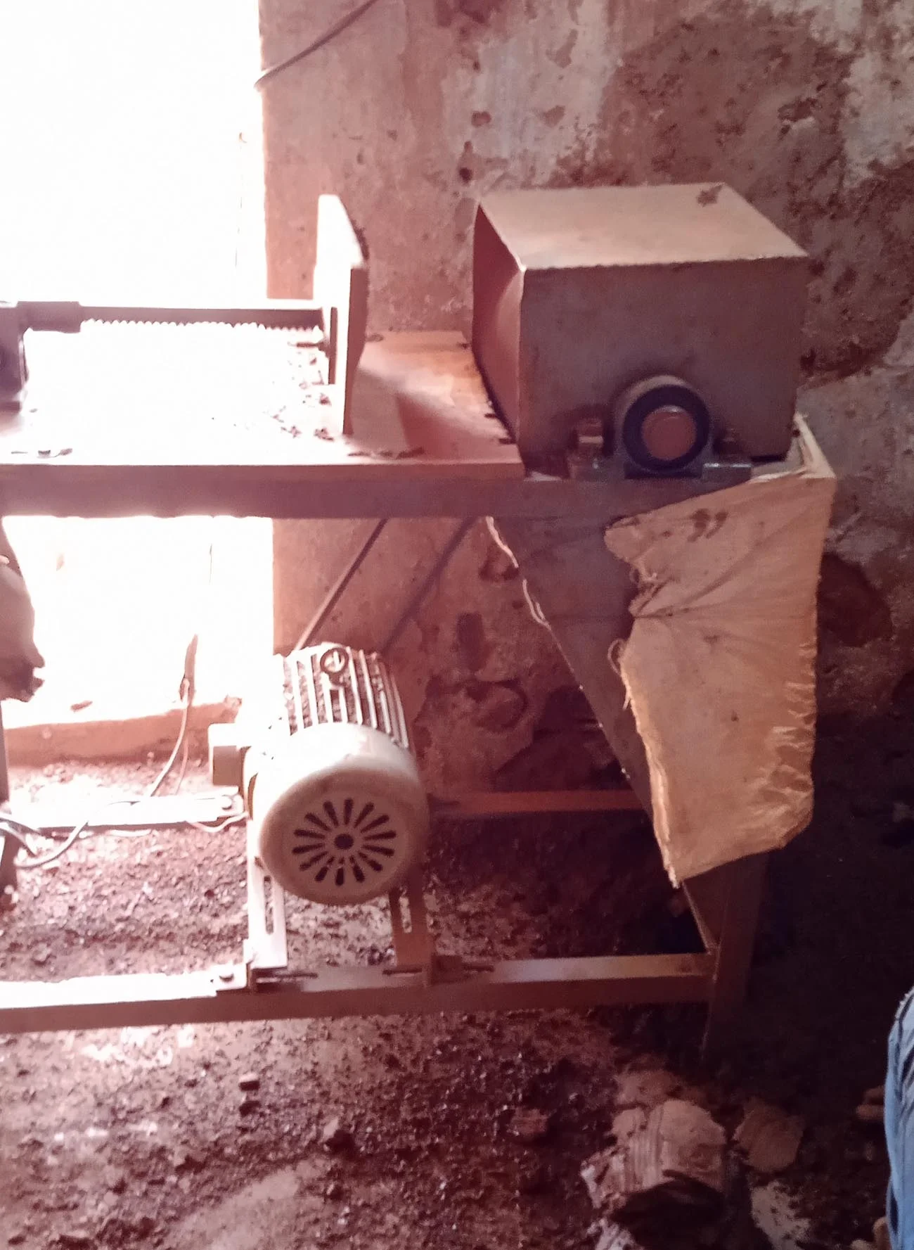 Clay Powder Making Machine Used For Pottery Brick And Clay Terracotta