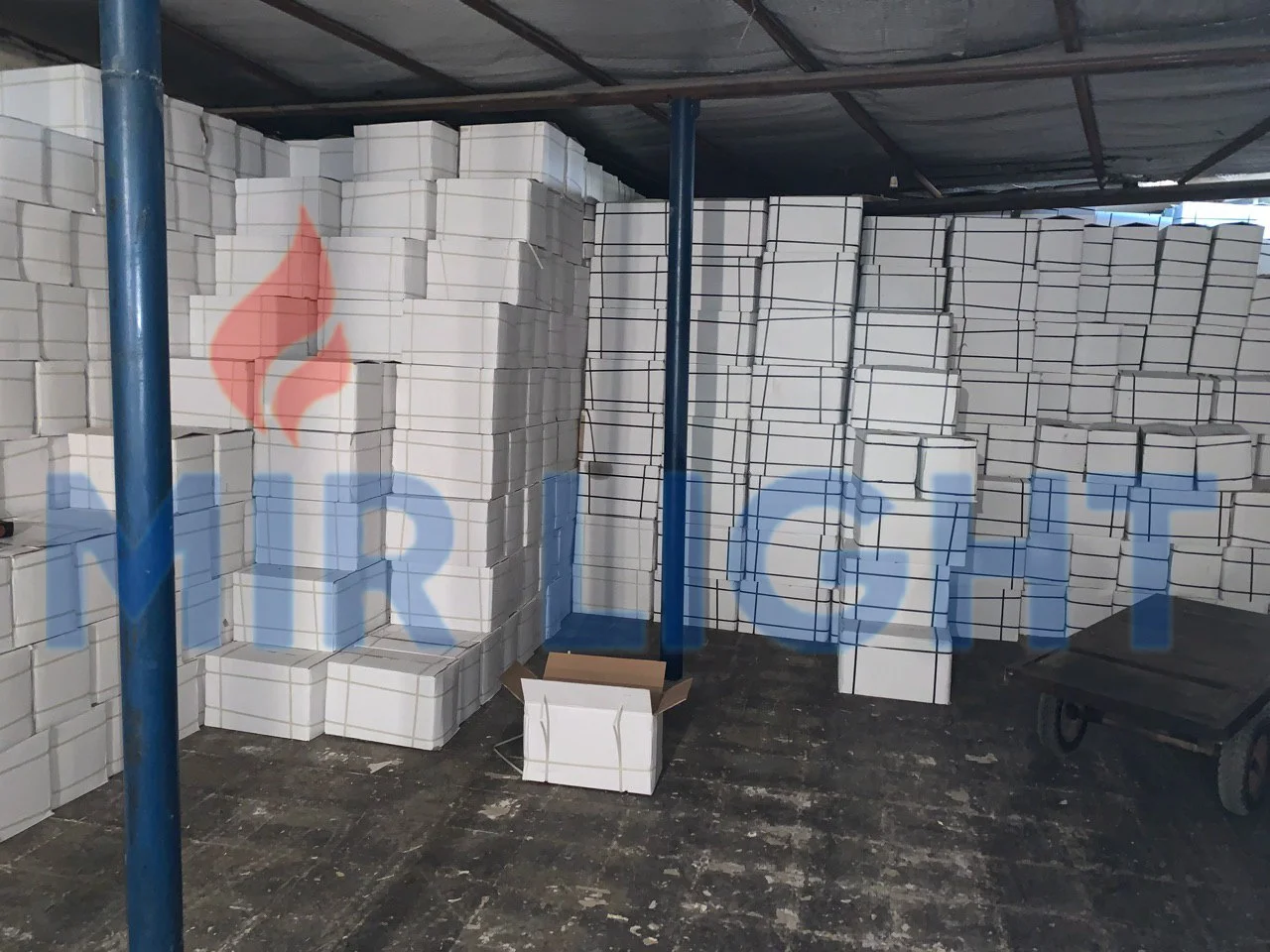 Mir Wax High Quality Solid Semi Refined Paraffin Wax In Slabs For