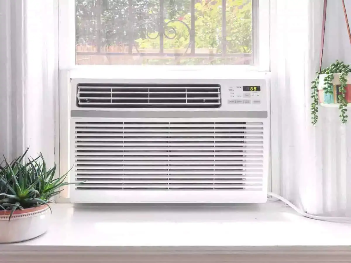 Window Air Conditioner, WALL, MOUNTED - detail 4