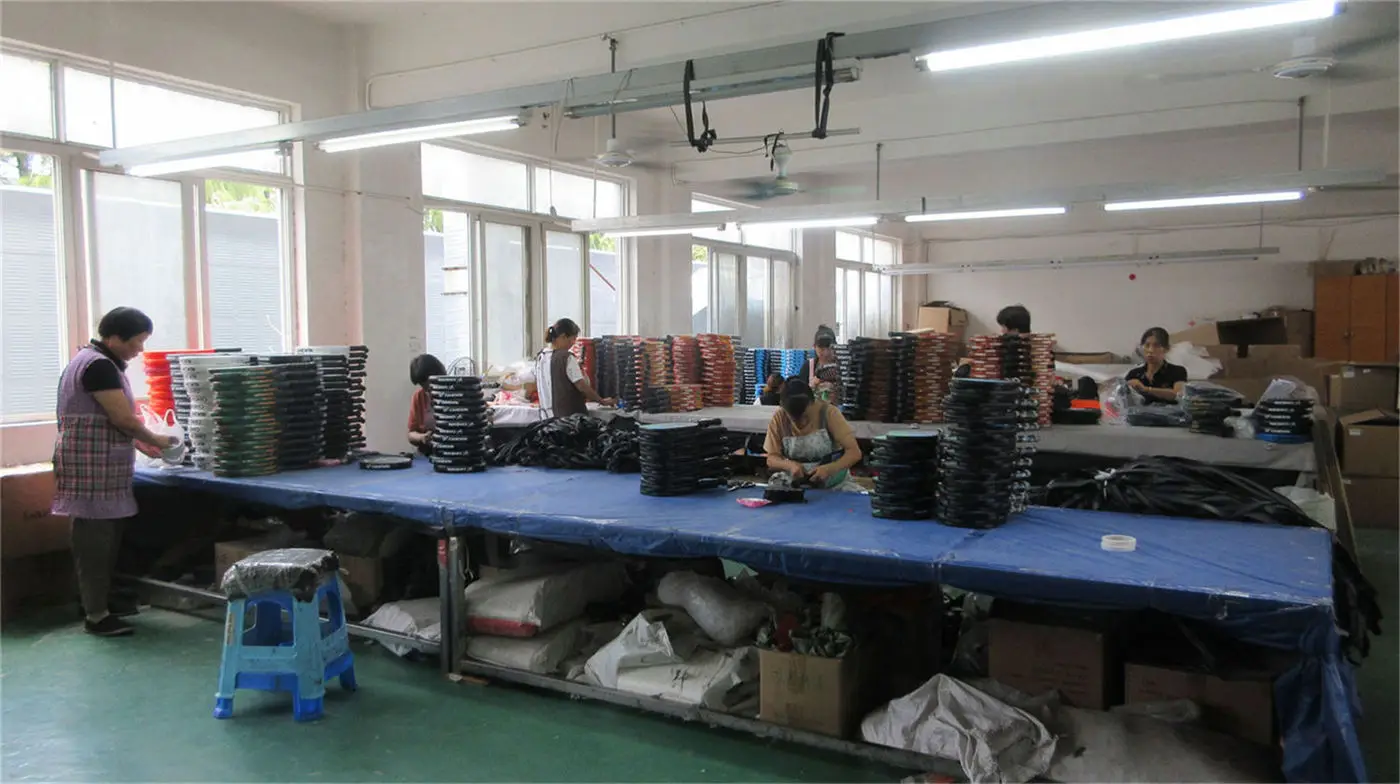 Packing raket padel
