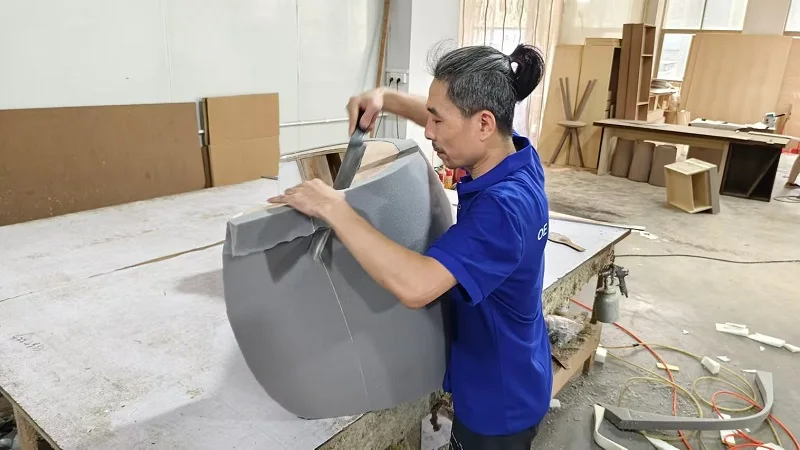 Foam and cushion cutting