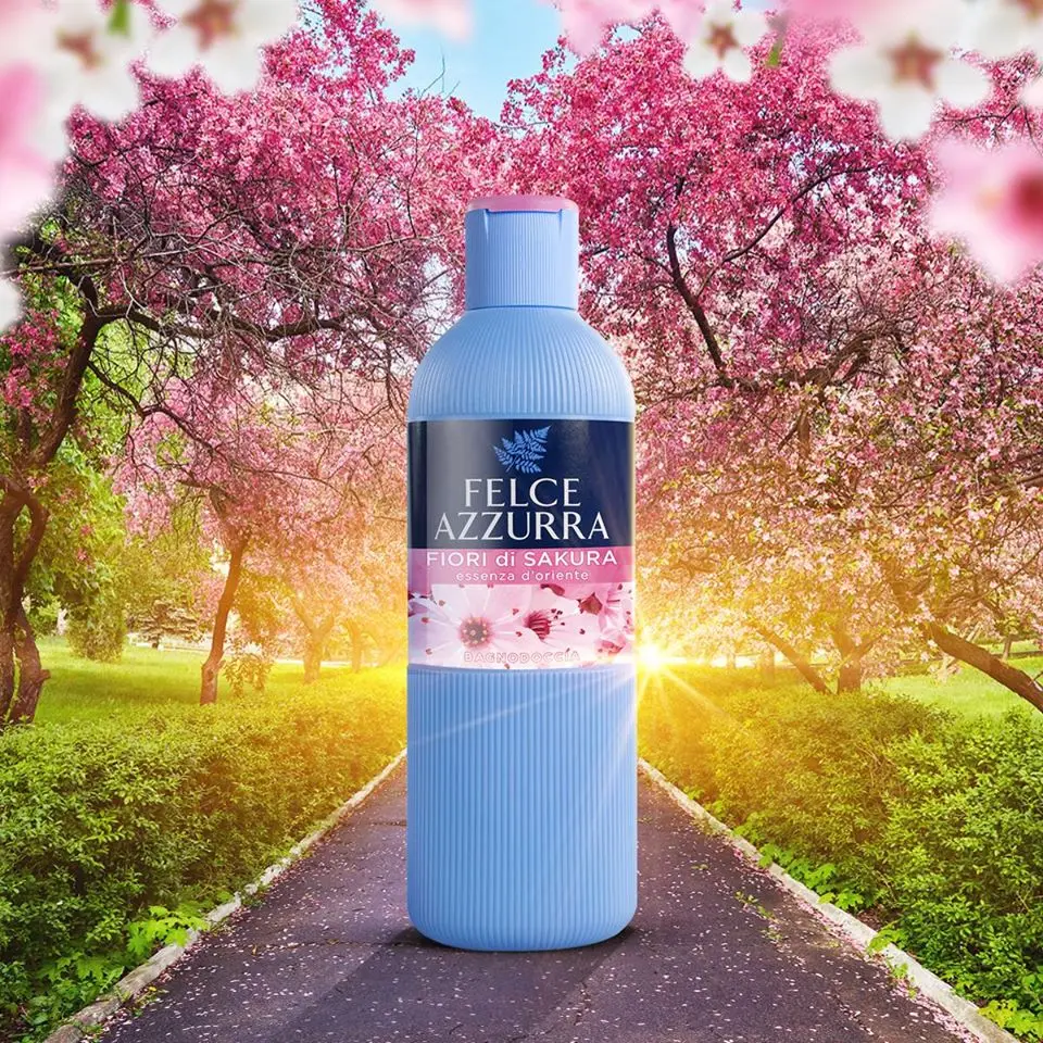 Mariage Frères - Sakura Blue : nouveau Thé Bleu ultra gourmand au parfum  soyeux de fleurs de cerisier.    Sakura Blue: all new blue tea with a