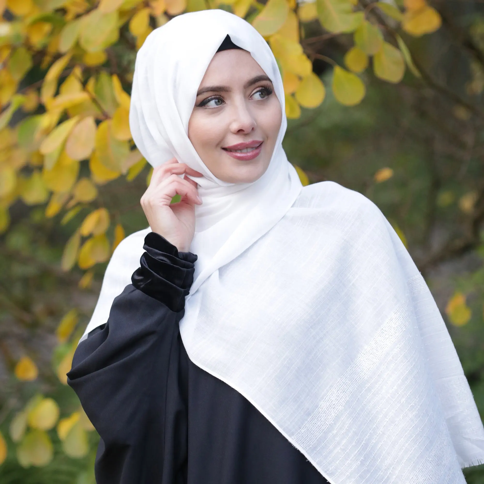 Хижобли кизлар. Муслима в хиджабе. Хиджаб Горянка. Новый хиджаб. Стильный хиджаб.