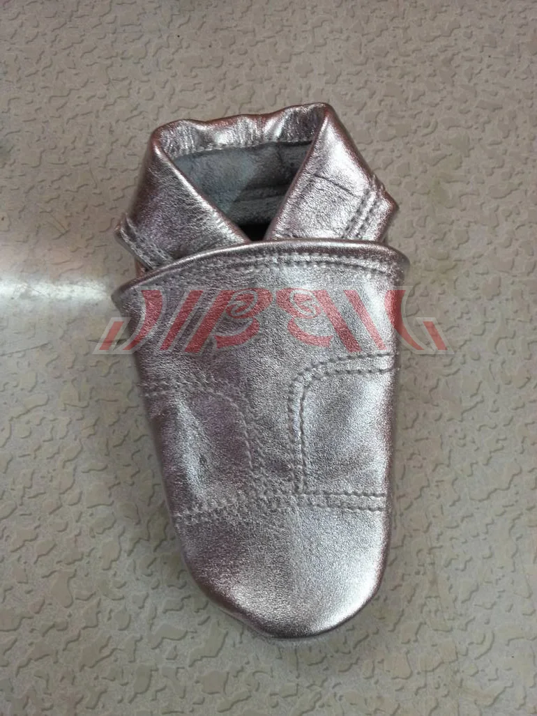 Leather baby Shoes 107979.jpg