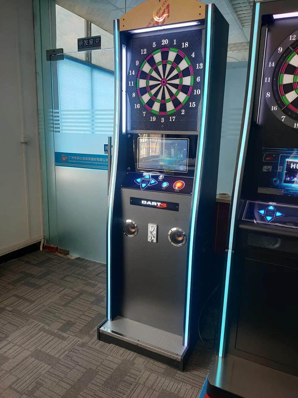 Coin Operated Indoor Sport Amusement Arcade Electronic Soft Dart Board