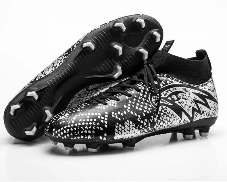 Hot Selling Sports Men Football Shoes High Quality Running Durable