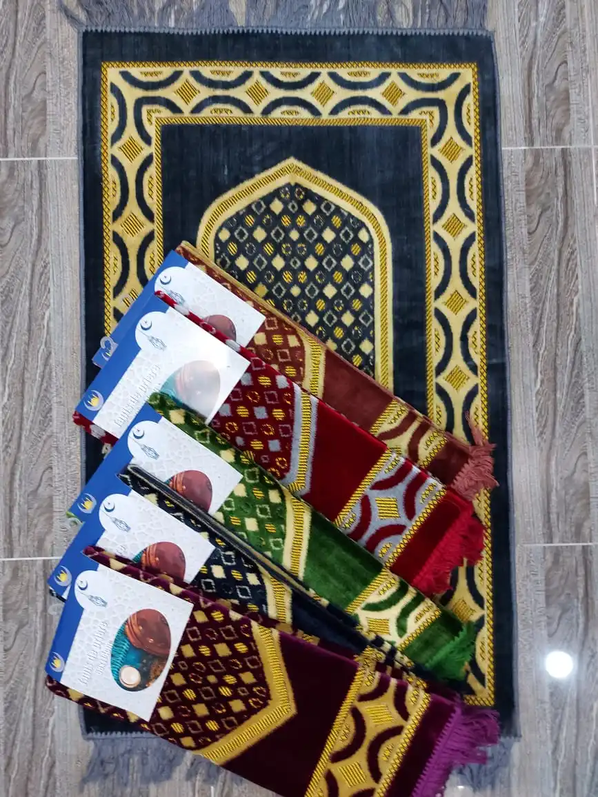 Customized Design Muslim Prayer Mats Custom Design Wholesale Prayer