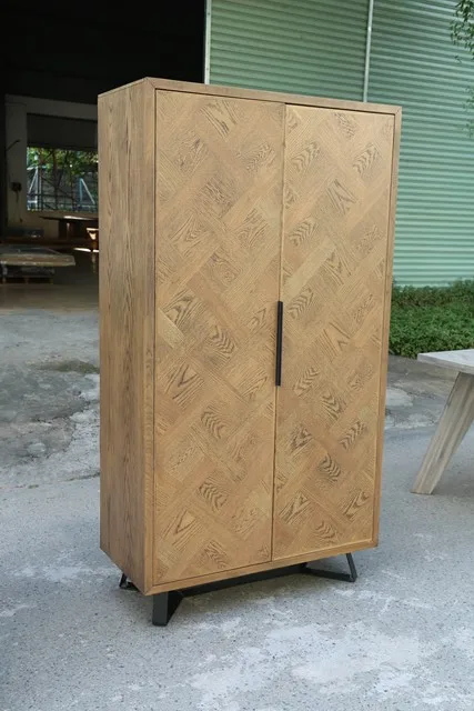 9. KINA_WINE CABINET.JPG