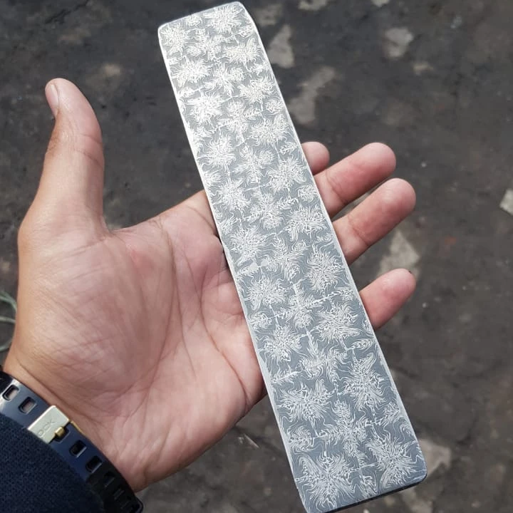 
Damascus steel mosaic pattern billet 