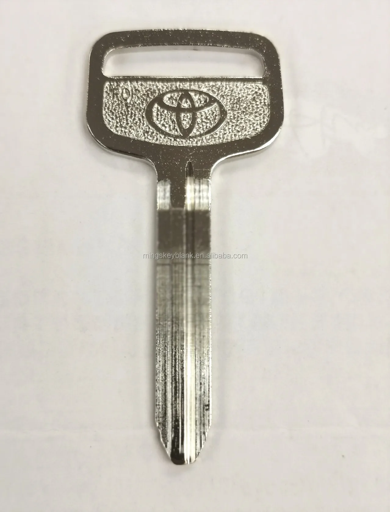 uncut Toyota TOY43 key blank 