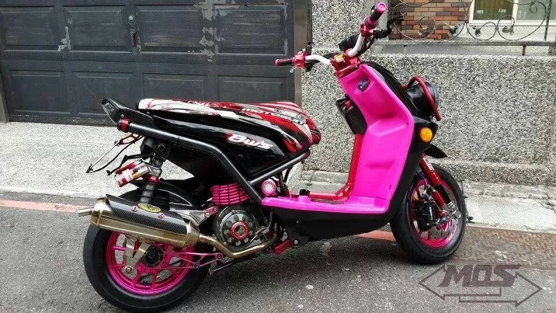 yamaha pink scooter